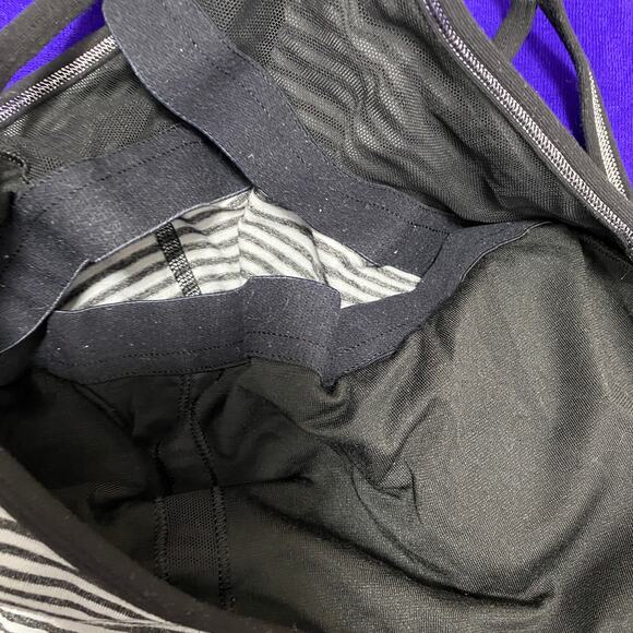 Lululemon Power Y Black Grey Striped Activewear Tank Top Women's Size 8 - Picture 6 of 8